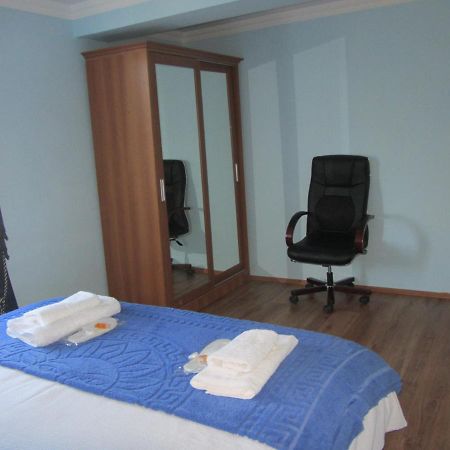 Blue Guest House Samtredia ภายนอก รูปภาพ