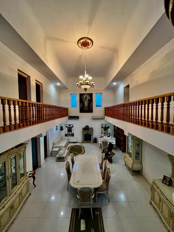 Blue Guest House Samtredia ภายนอก รูปภาพ